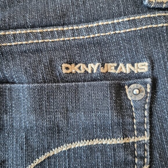 DKNY SOHO Jeans, Women’s 12, Embroidered Pockets and Button Detail, Cotton Jeans - Picture 11 of 14